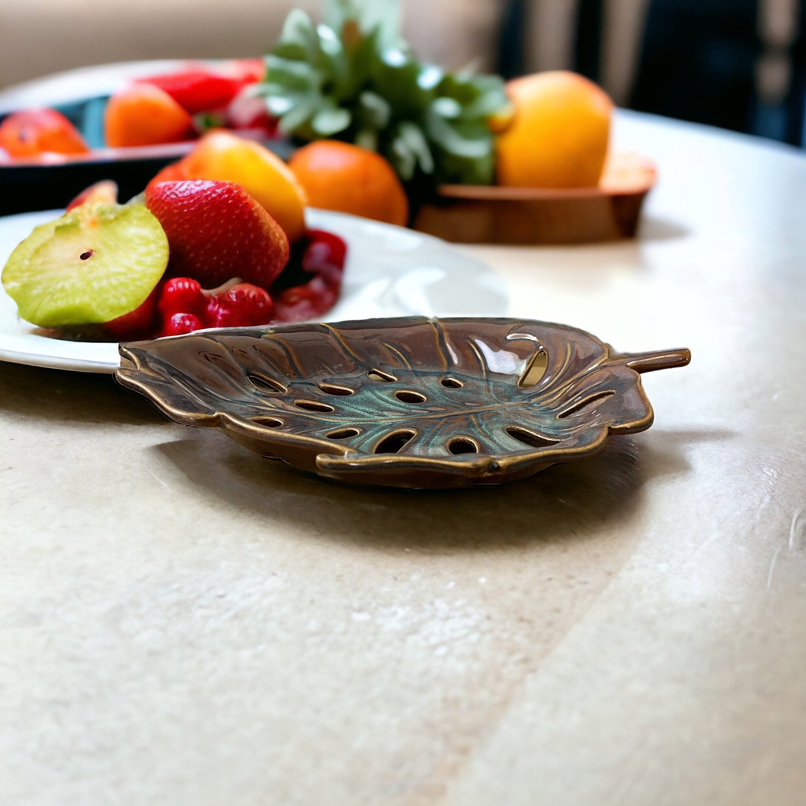 Jhaji Ceramics Ceramic Serving Platter Tray Plates for Serving Tray Fruit Tray Plate for Decoration - Ceramic Serveware - Leaf Shape Plate - 28 cm Long - Multicolour